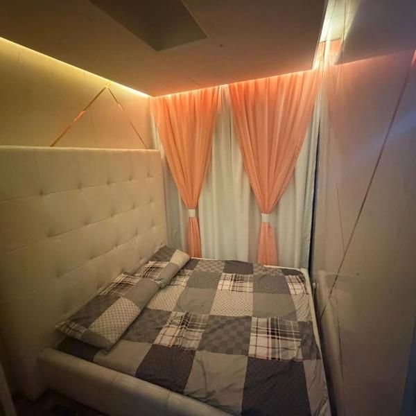 22 Meters length Houseboat for Sale