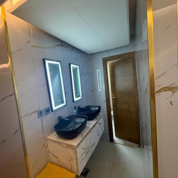 22 Meters length Houseboat for Sale