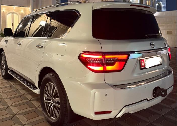 للبيع نيسان V8 400 موديل 2020