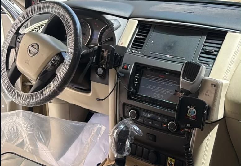 للبيع نيسان 400 (المكينة العودة) موديل 2013 محول كامل 2024