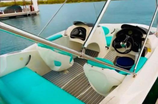 Speed Boat with Trailer for Sale