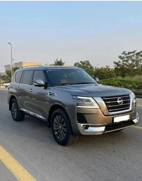 للبيع نيسان تيتانيوم LE400 2020 موديل 2020