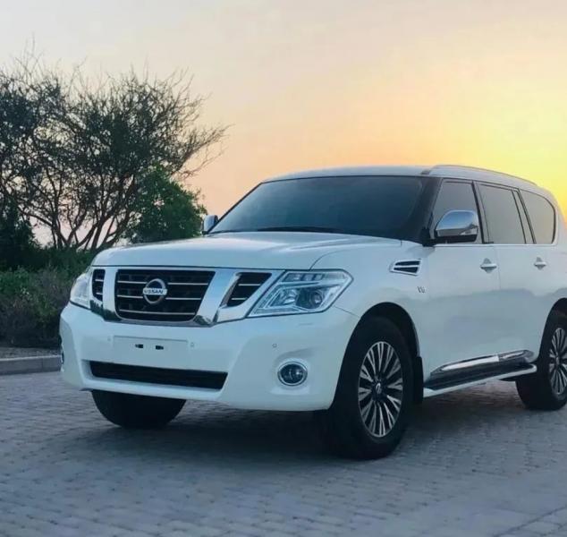 للبيع نيسان تيتانيوم المكينة الكبيرة موديل 2018