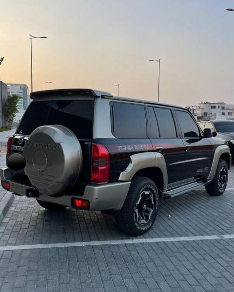 للبيع فتك سوبر سفاري 2021 ماشي km 14,000 صبغة وكاله بدون حوادث، ملك