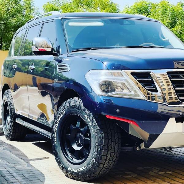 للبيع نيسان باترول 2019 بلاتينوم 400 8سلندر ازرق داخل جلد بيج مجهز للبر -ممشى: ٥٩ الف كيلو متر فقط!