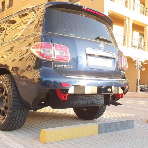 للبيع نيسان باترول 2019 بلاتينوم 400 8سلندر ازرق داخل جلد بيج مجهز للبر -ممشى: ٥٩ الف كيلو متر فقط!