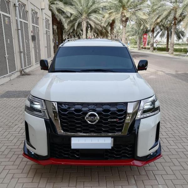 للبيع نيسان باترول بلاتينيوم موديل 2014 8 سلندر في ابوظبي