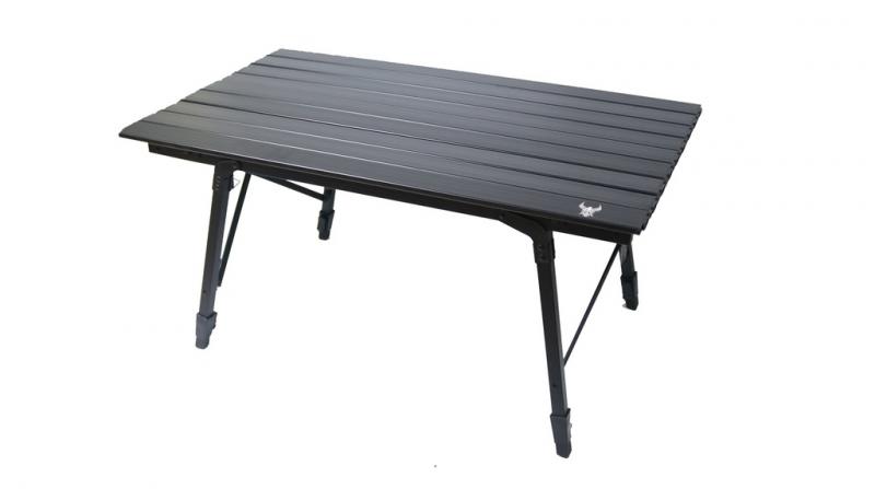 للبيع طاولة تخييم مقاس 90*51.5 سم من الحر للوزام الرحلات والتخييم