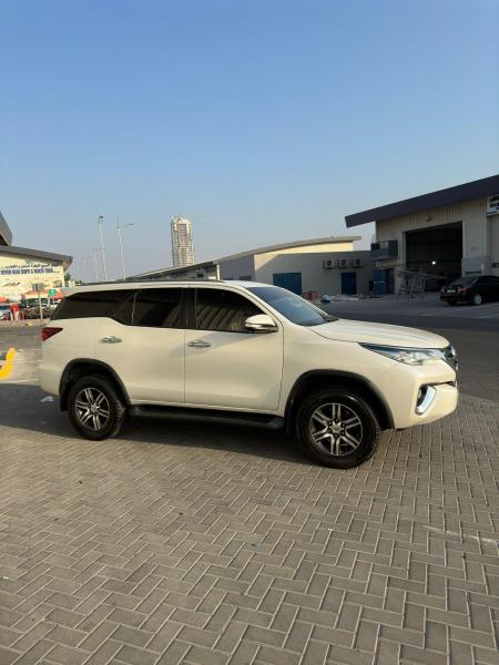 للبيع توياتا فورتشنر موديل 2017 خليجي