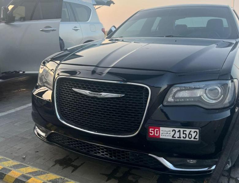 للبيع كرايسلر موديل 2016 وارد كلين فل رقم واحد بانوراما 