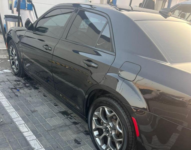 للبيع كرايسلر موديل 2016 وارد كلين فل رقم واحد بانوراما 