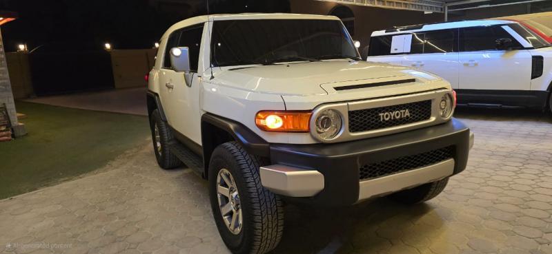للبيع توياتا Fj موديل 2022 خليجي تحت ضمان الفطيم 