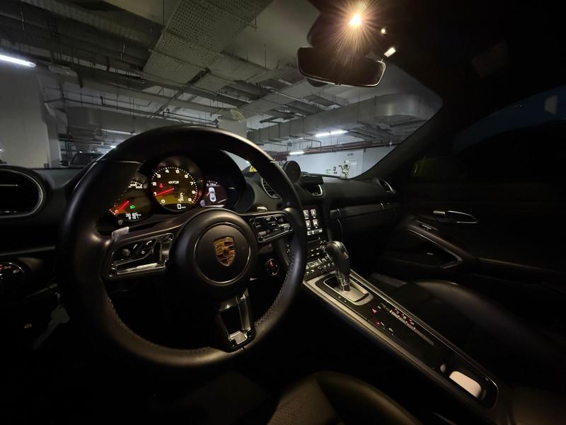 للبيع بورش كايمن GTS 4.0 موديل 2022 خليجي تحت الضمان تشيكات الوكاله 