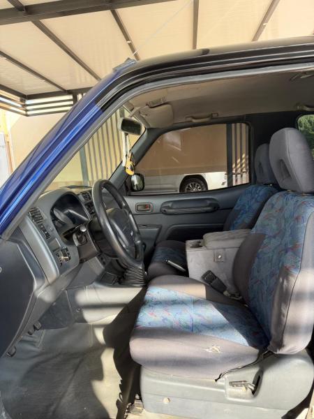 للبيع راف فور موديل 1998 قير عادي 