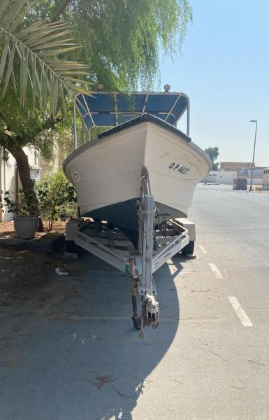 ‏ للبيع قارب مع محركات 55 - 55  ياماها تواسروك مع قالوصة و مظلة 