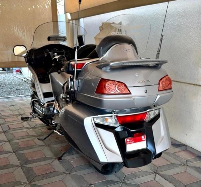 للبيع قولد وينق | Gold Wing ‏Honda موديل 2009 (محولة 2012)