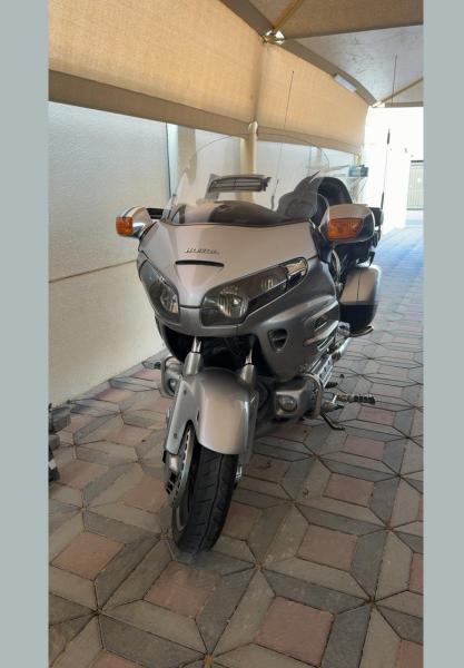 للبيع قولد وينق | Gold Wing ‏Honda موديل 2009 (محولة 2012)
