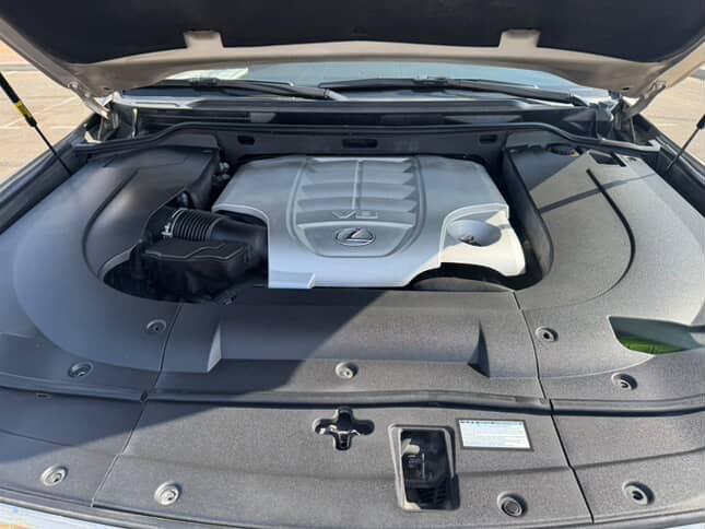 للبيع لكزس استيشن LX 570 سبورت موديل 2014 فل اوبشن خليجي 