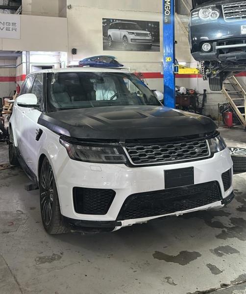 للبيع رنج روفر سبورت SVR موديل 2020 توين تيربو