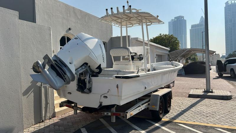 للبيع قارب سندباد  موديل 2017 حجم  27 قدم المحرك موديل 2019 v6 - 225