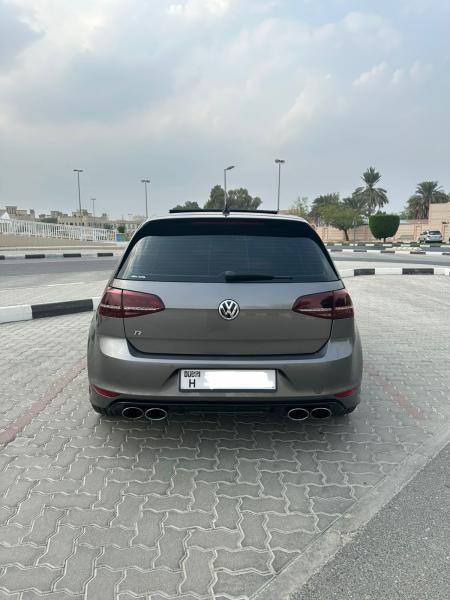 للبيع فولكس واجن جولف R موديل 2016 خليجي 