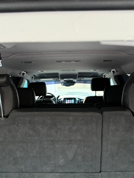 للبيع شفروليه تاهو سوبربان LT موديل 2020 فل اوبشن وارد امريكا 