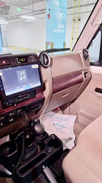 للبيع توياتا كلوزر شاص موديل  2022 قير عادي وارد الفطيم 