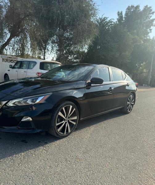 للبيع نيسان التيما SR موديل 2021 فل اوبشن وارد امريكا 