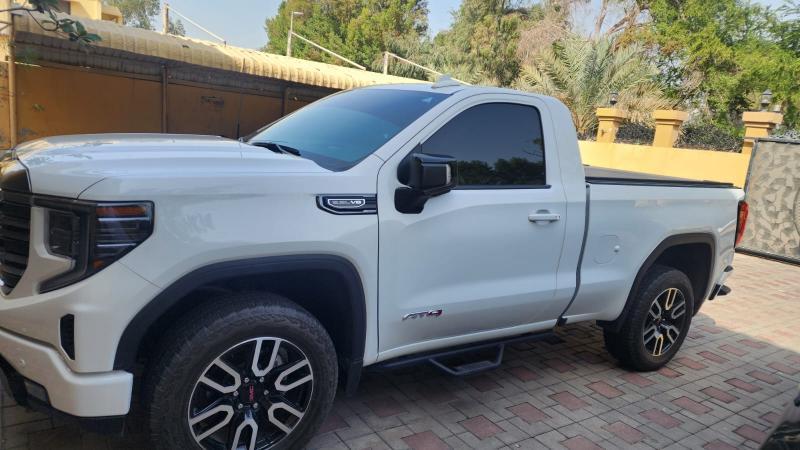 للبيع جي ام سي سييرا AT4 موديل 2024 فل اوبشن خليجي تحت الضمان 