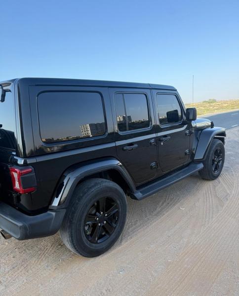 للبيع جيب رانجلر سبورت موديل 2023 4 سلندر وارد كندا 