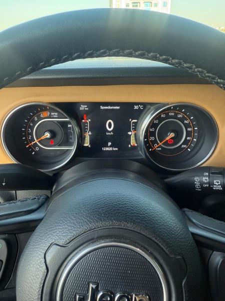 للبيع جيب رانجلر سبورت موديل 2023 4 سلندر وارد كندا 