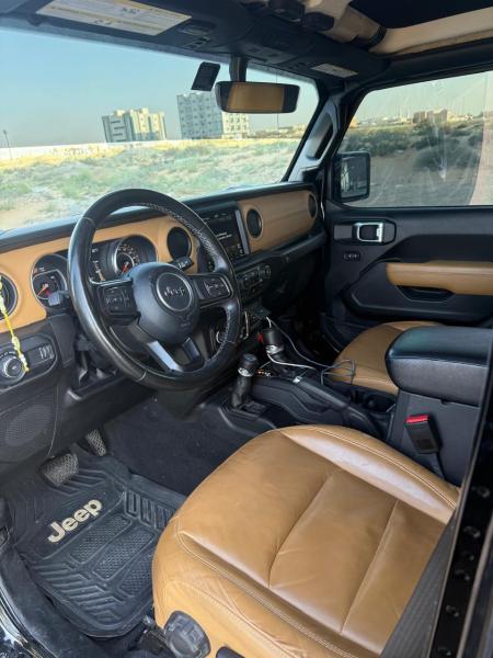 للبيع جيب رانجلر سبورت موديل 2023 4 سلندر وارد كندا 