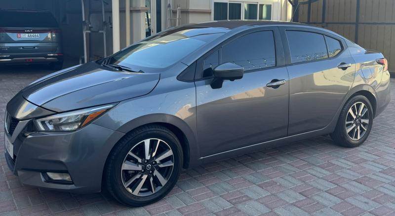 للبيع نيسان سني 2022 رقم واحد خليجي