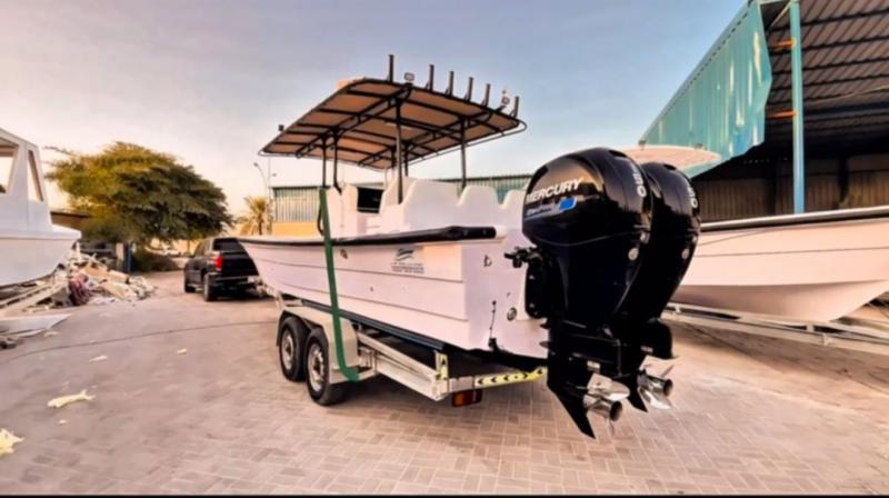 للبيع قارب مصنع  السويدي حجم 29 قدم موديل 2025 مكاين ميركوري ماريني موديل 2025