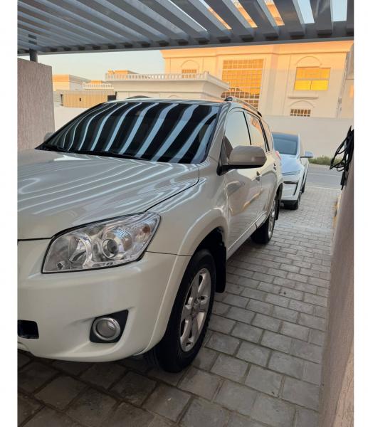 للبيع توياتا راف فور موديل 2009 خليجي فورويل 