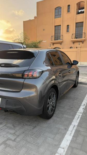 للبيع بيجو 208 موديل 2023 خليجي تحت الضمان 