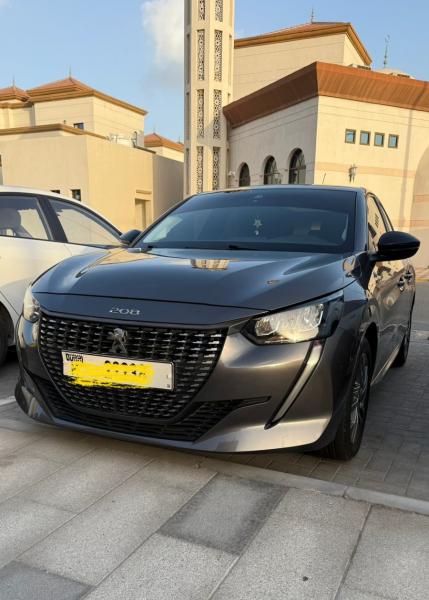 للبيع بيجو 208 موديل 2023 خليجي تحت الضمان 
