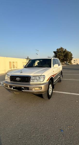 للبيع تويوتا لاندكروزر موديل 2003  قير اوتوماتيك 