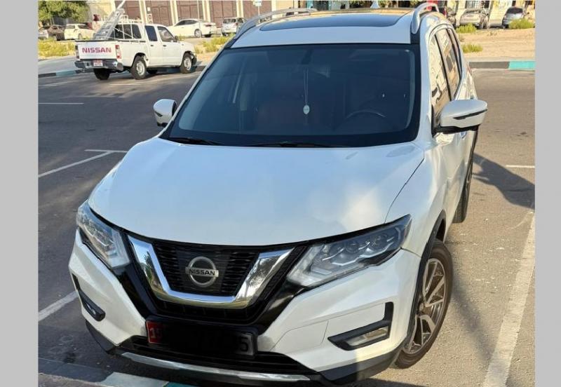 للبيع نيسان اكس تريل موديل 2019 فل ابشن 