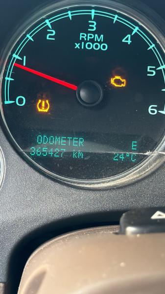 للبيع جي ام سي سييرا موديل 2013 خليجي 