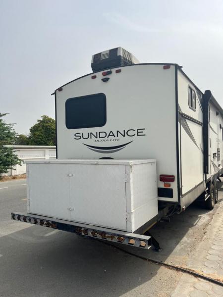 للببع كرفان امريكي سن دينكس موديل 2018 فيبر