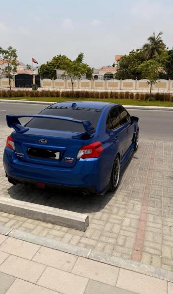 للبيع سوبارو sti موديل 2016 الموتر 1/1 قير عادي 