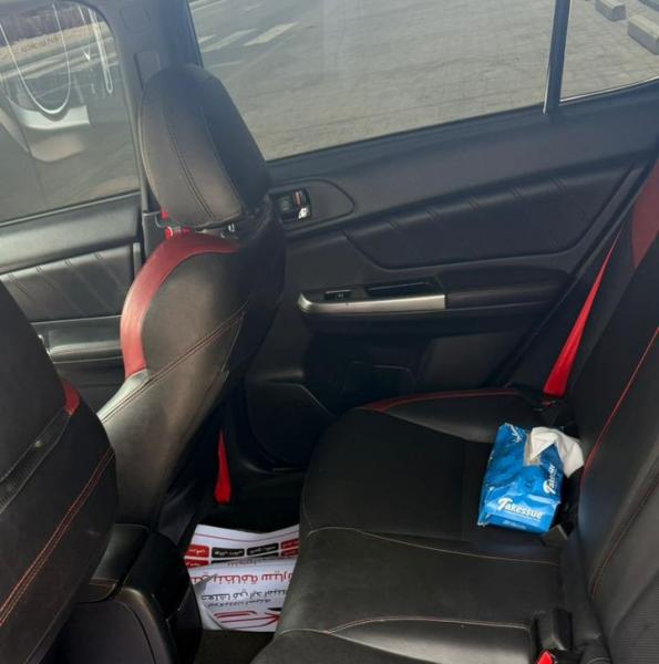 للبيع سوبارو sti موديل 2016 الموتر 1/1 قير عادي 