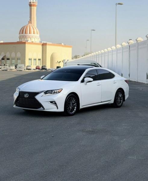 للبيع لكزس ES 350 موديل 2018 خليجي  ثاني مالك