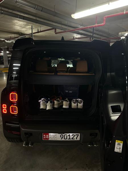 للبيع لاند روفر ديفندر موديل ‎ V8 موديل 2024 فل اوبشن خليجي تحت الضمان