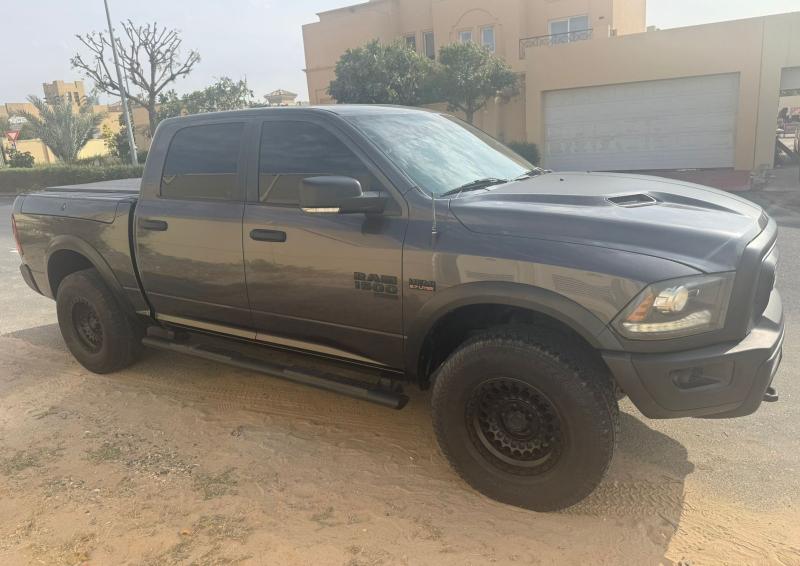 للبيع دودج رام موديل 2021 خليجي