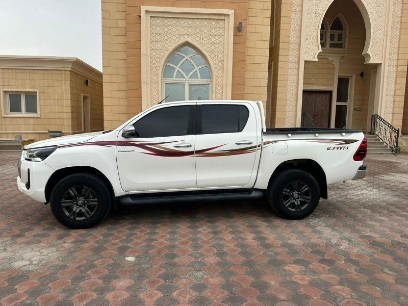 للبيع توياتا هايلوكس موديل 2022 قبر عادي 