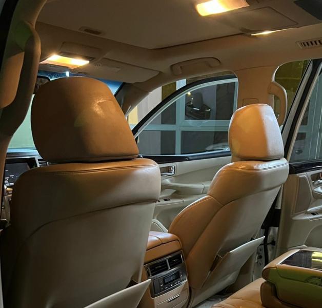 للبيع لكزس LX570 موديل 2010 محوله من الخارج 2014