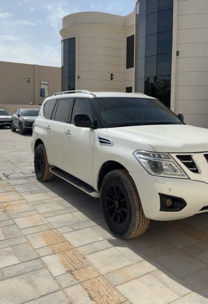 للبيع نيسان باترول V6 موديل 2019 المكينه الصغيره سعر لقطه 