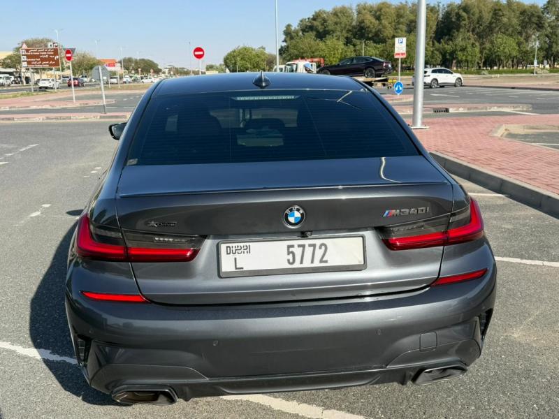 للبيع بي ام دبليو M340i Xdrive - Turbo موديل 2022 خليجي 